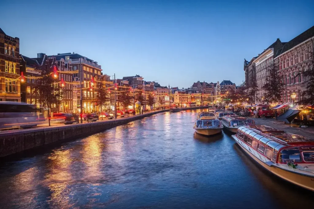Canales de Amsterdam Paises Bajos - Caplog