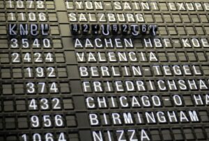 Aeropuerto Internacional - Mudanza a Europa
